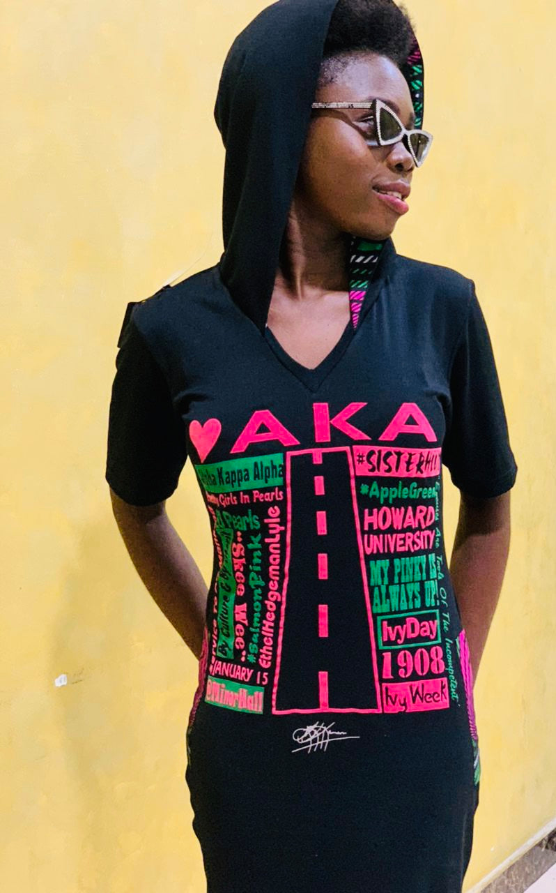 ROBE MIDI À CAPUCHE Alpha Kappa Alpha (AKA), DÉTAIL ANKARA
