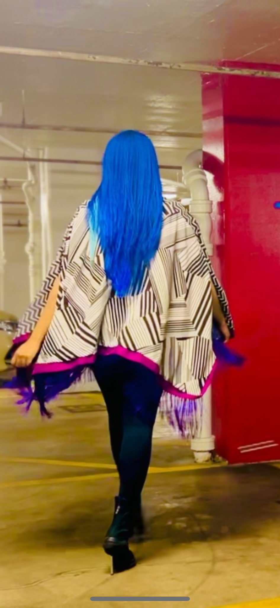 The Reversible TAYO Cape in Purple .