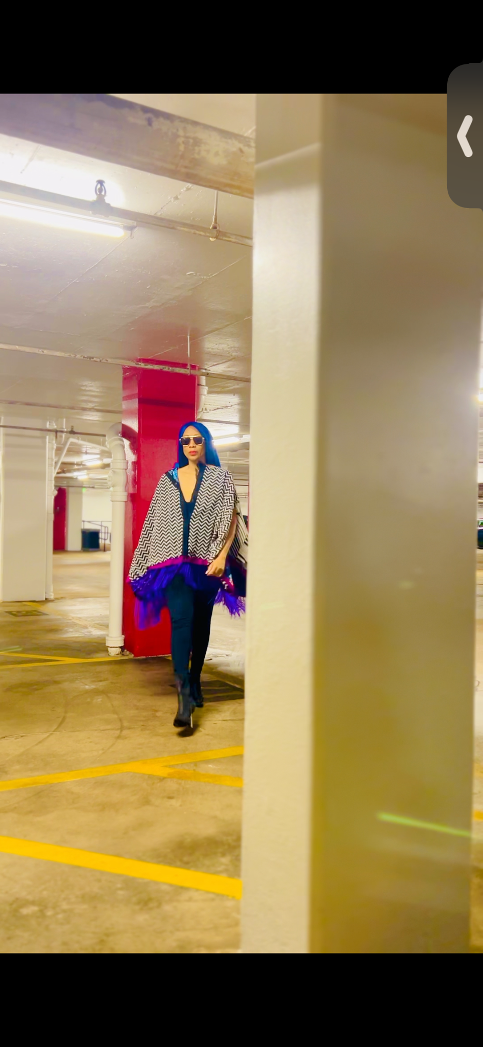 The Reversible TAYO Cape in Purple . v1