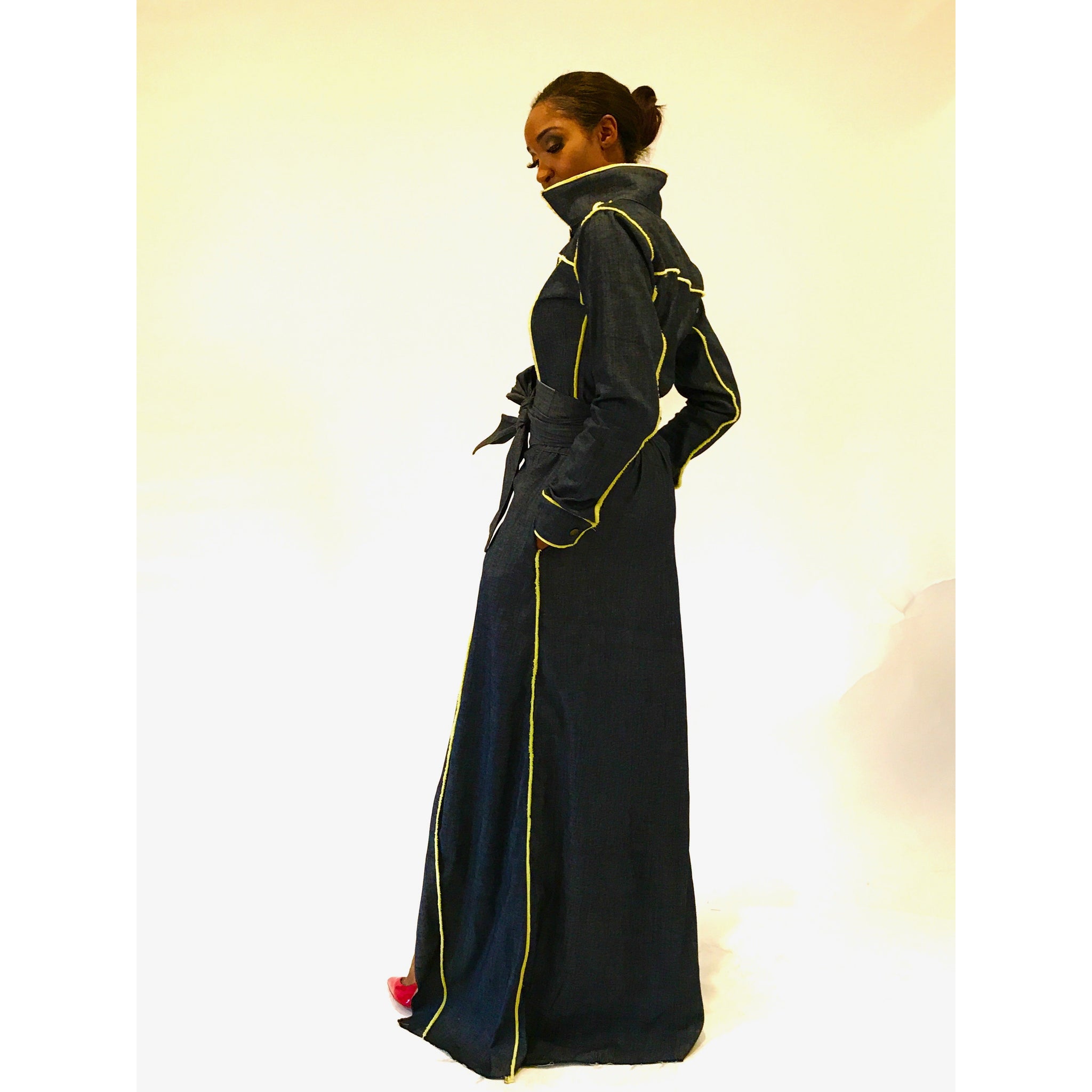 MANTEAU DE CAMIONNEUR MAXI EFFILOCHÉ À LA MAIN SURYA