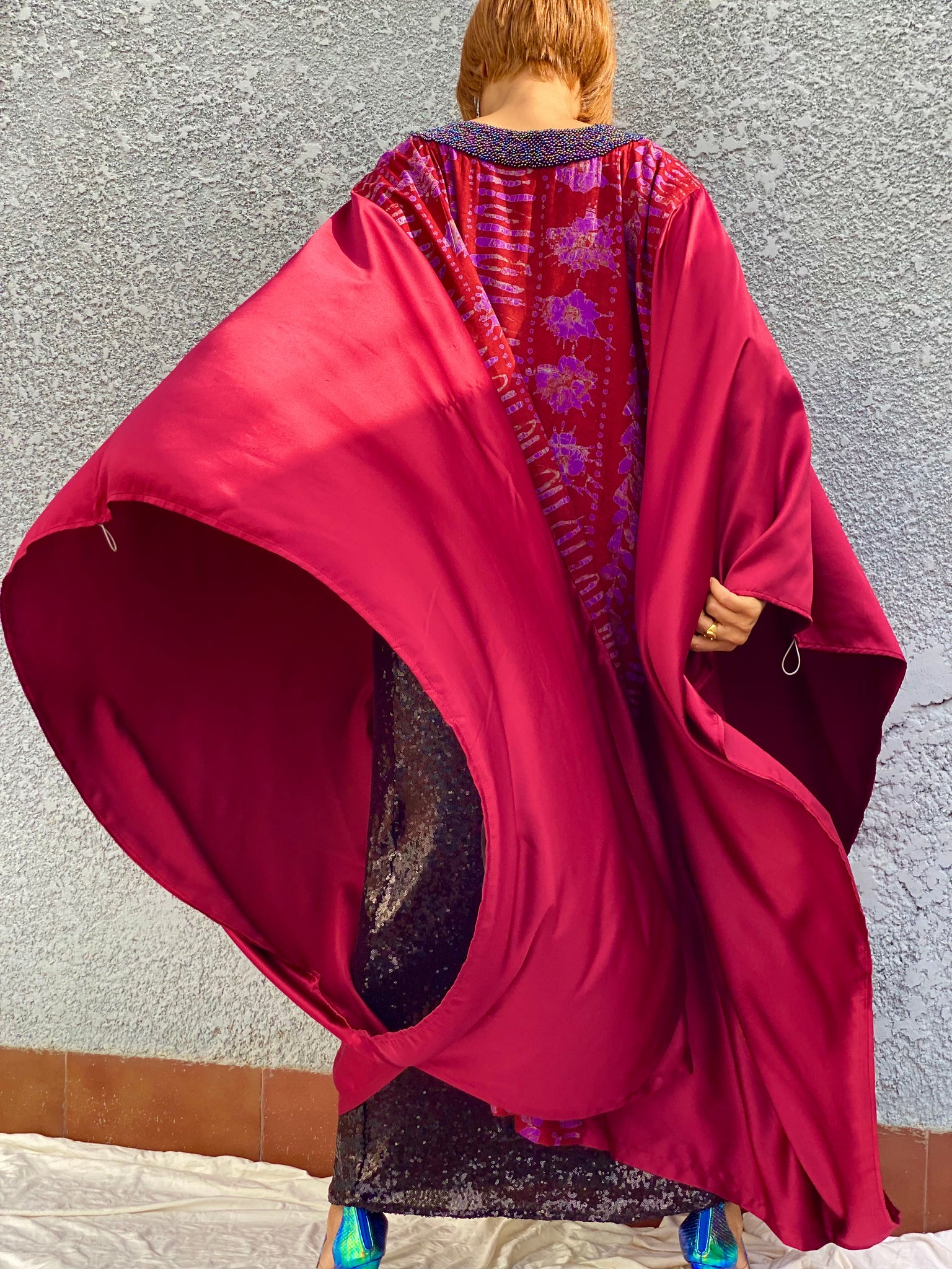 Robe Adire perlée à la main Reina avec tube à paillettes en option