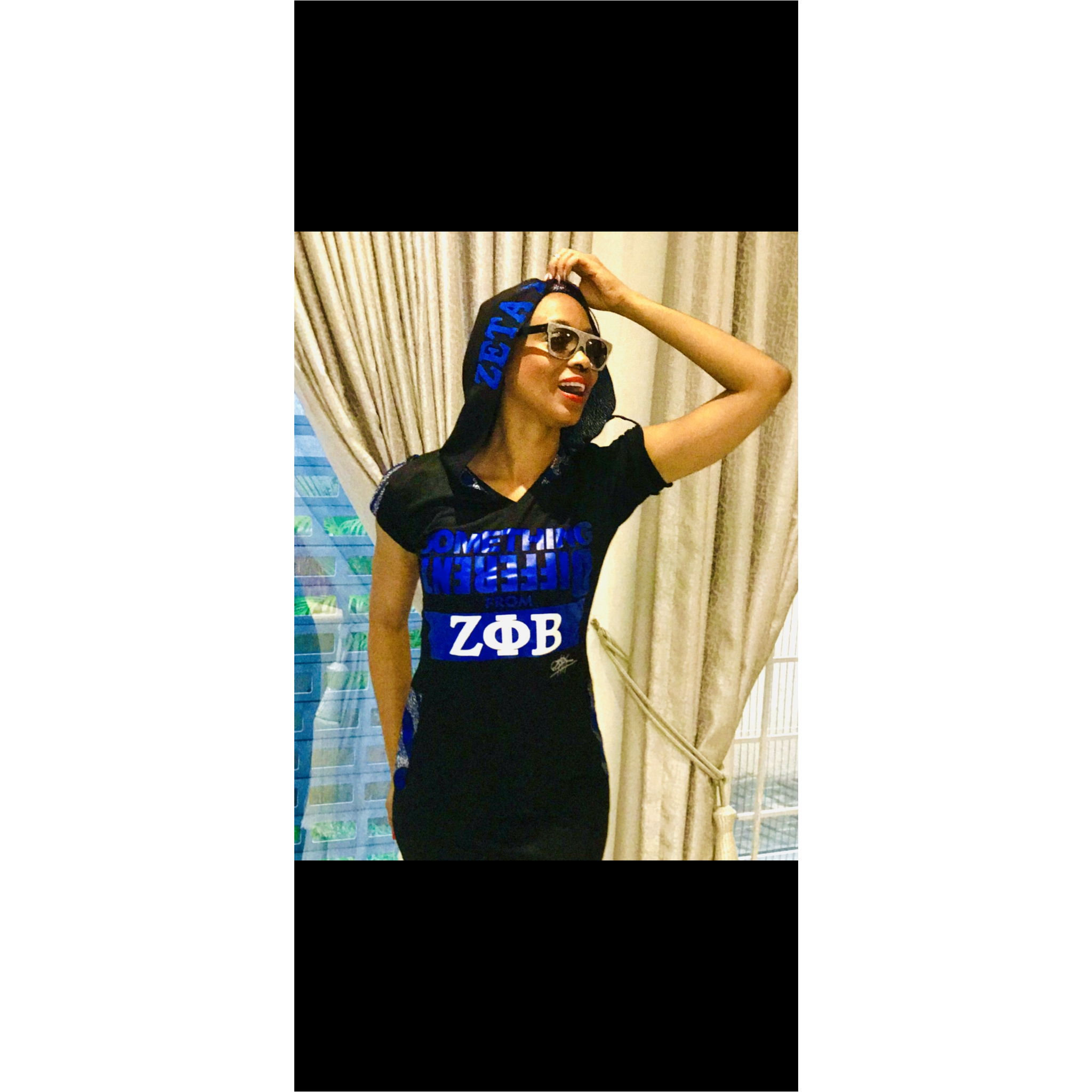 Applique en velours de luxe Zeta Phi Beta Midi.