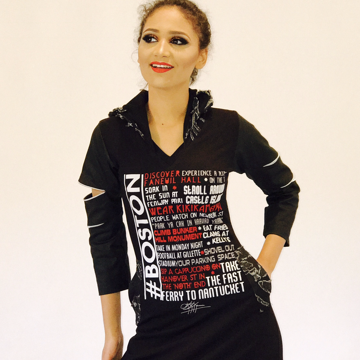 #BOSTON FAVOURITE THINGS Robe longue à capuche, manches 3/4 zippées