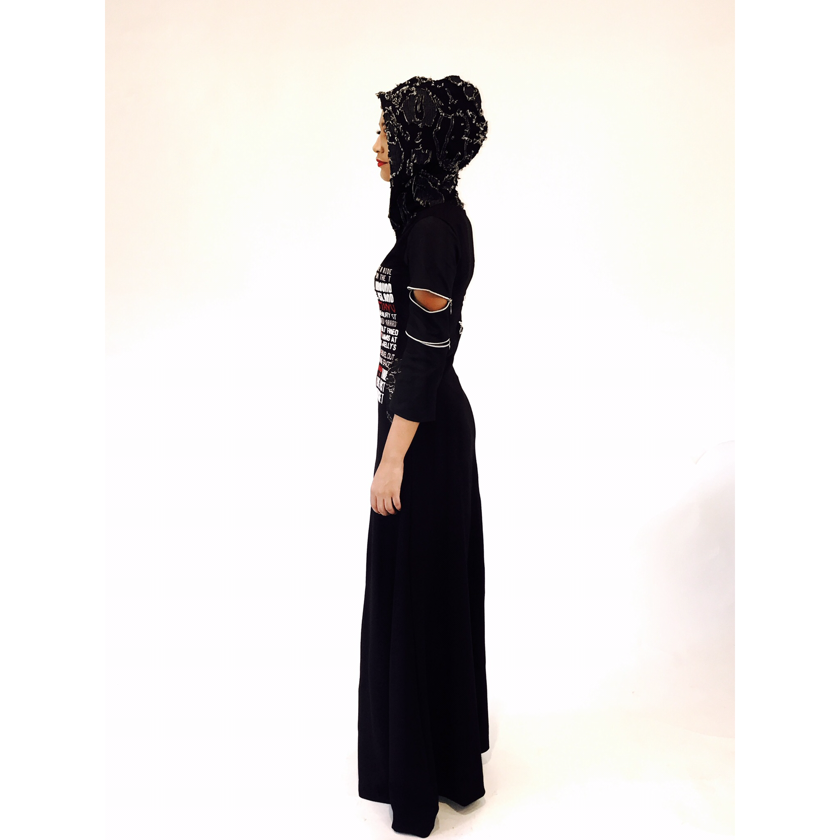 #BOSTON FAVOURITE THINGS Robe longue à capuche, manches 3/4 zippées
