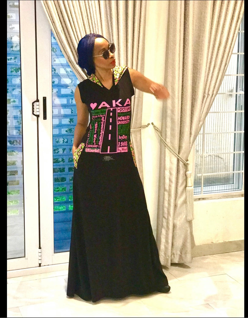 ROBE MAXI À CAPUCHE Alpha Kappa Alpha (AKA), DÉTAIL ANKARA