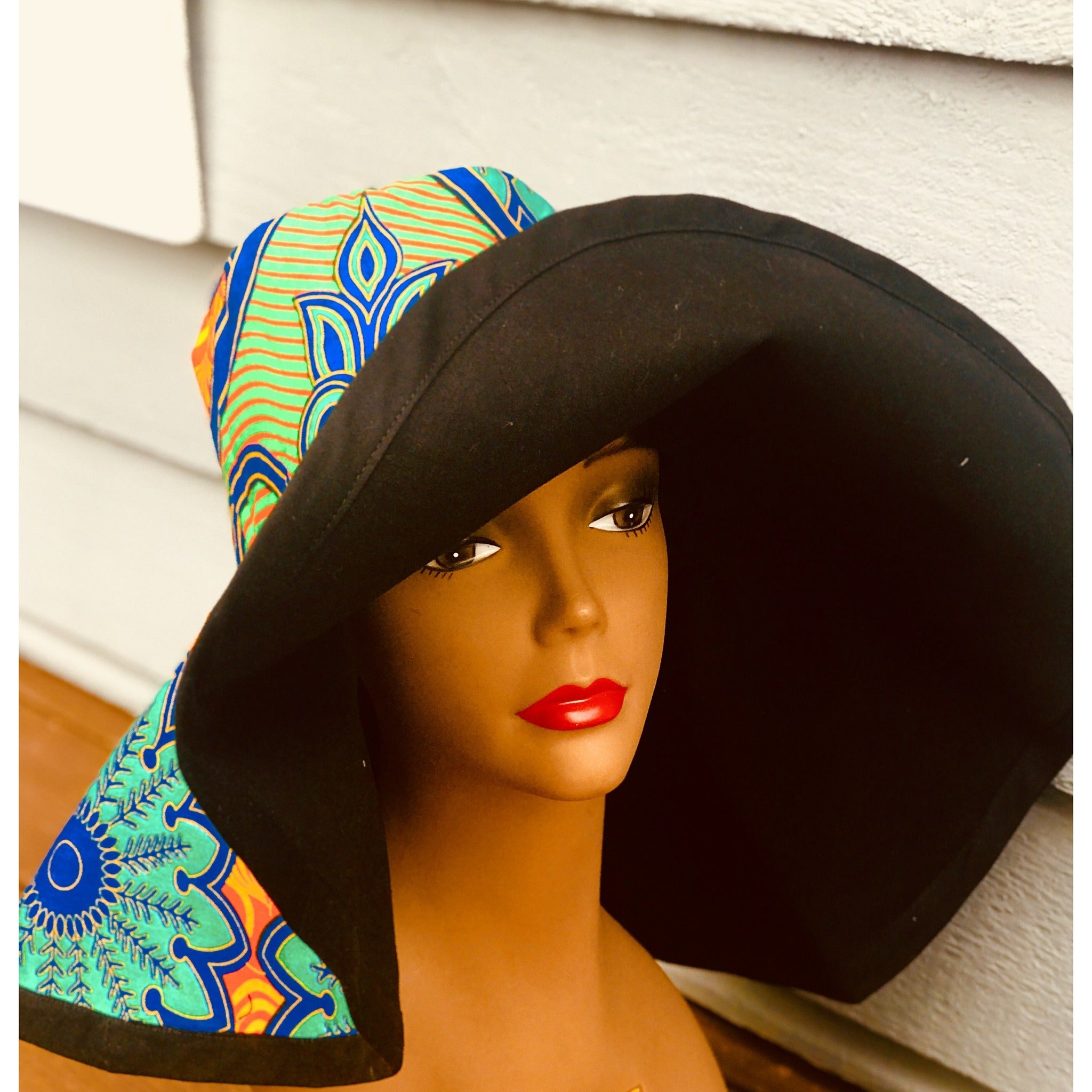 Chapeau de soleil réversible GoodHeadz/imprimé batik Josie noir