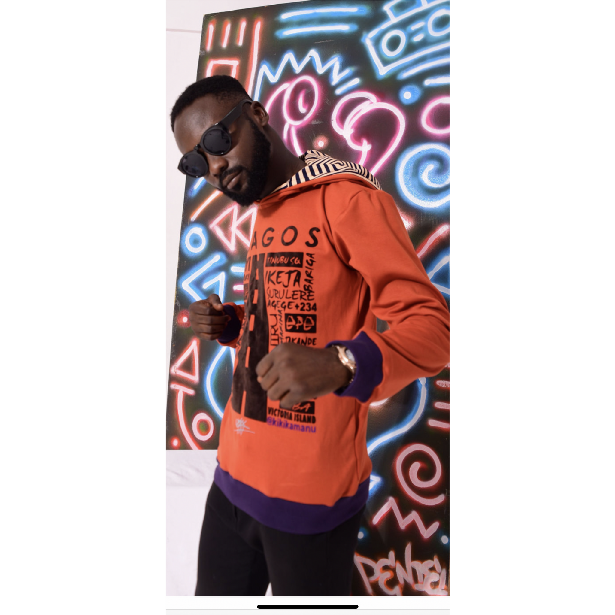 SWEAT-SHIRT À CAPUCHE ORANGE LOVE LAGOS POUR HOMMES, DÉTAIL ANKARA