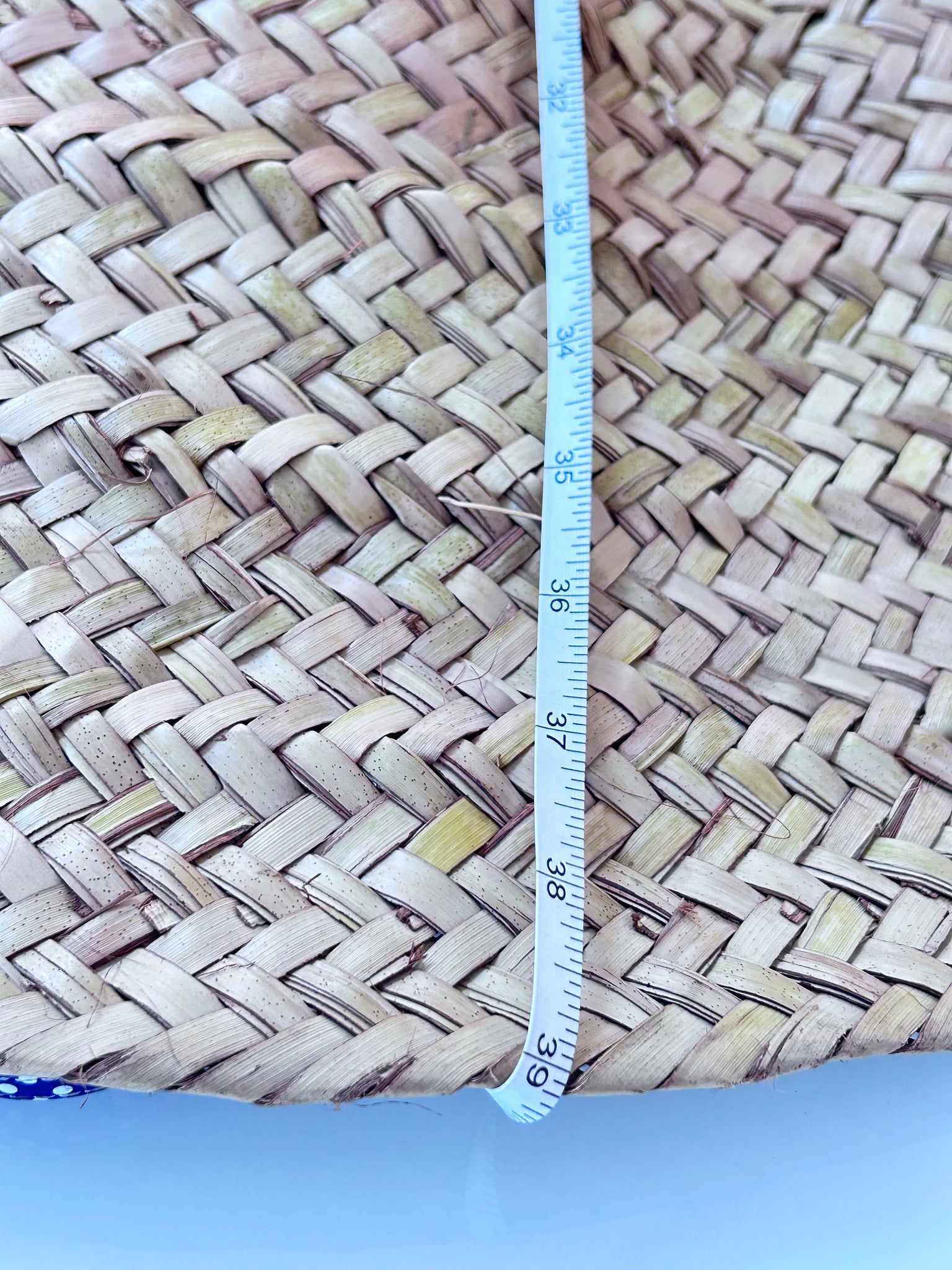THE AYO FULANI RAFFIA SUNBLOCKER